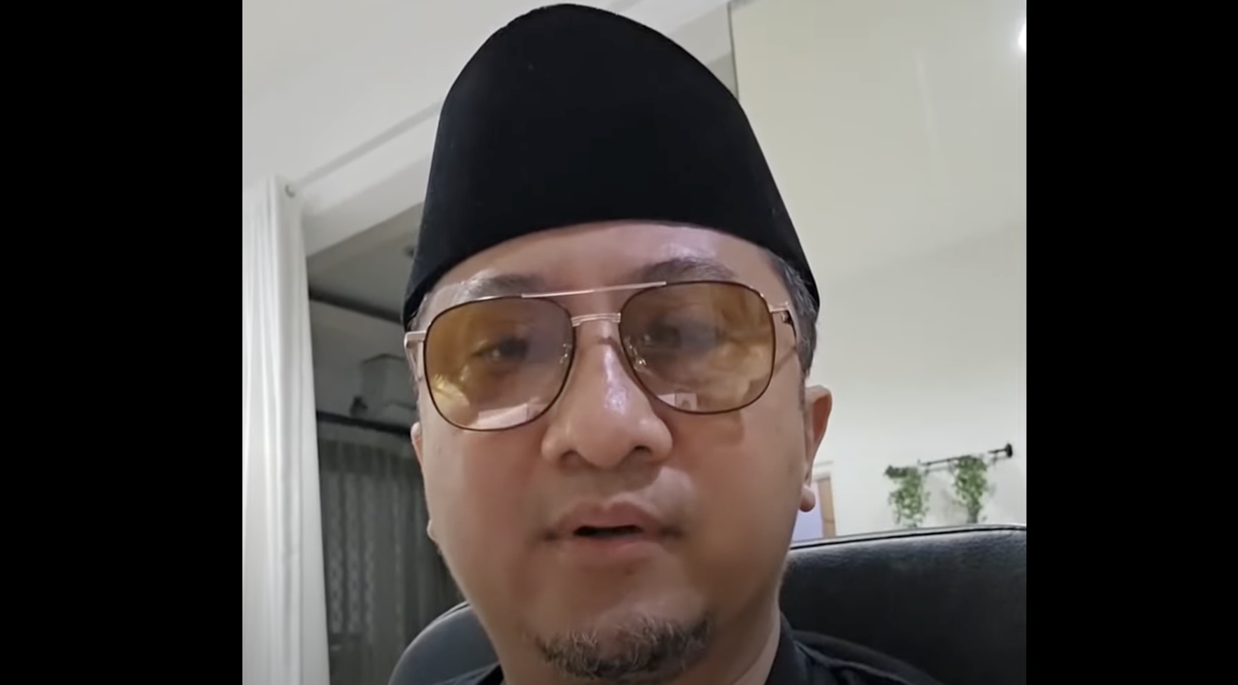 Ustaz Yusuf Mansur (Youtube)